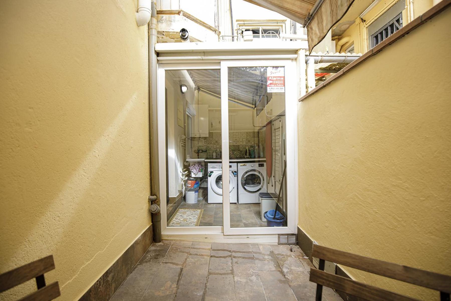 Pedret En Apartamento